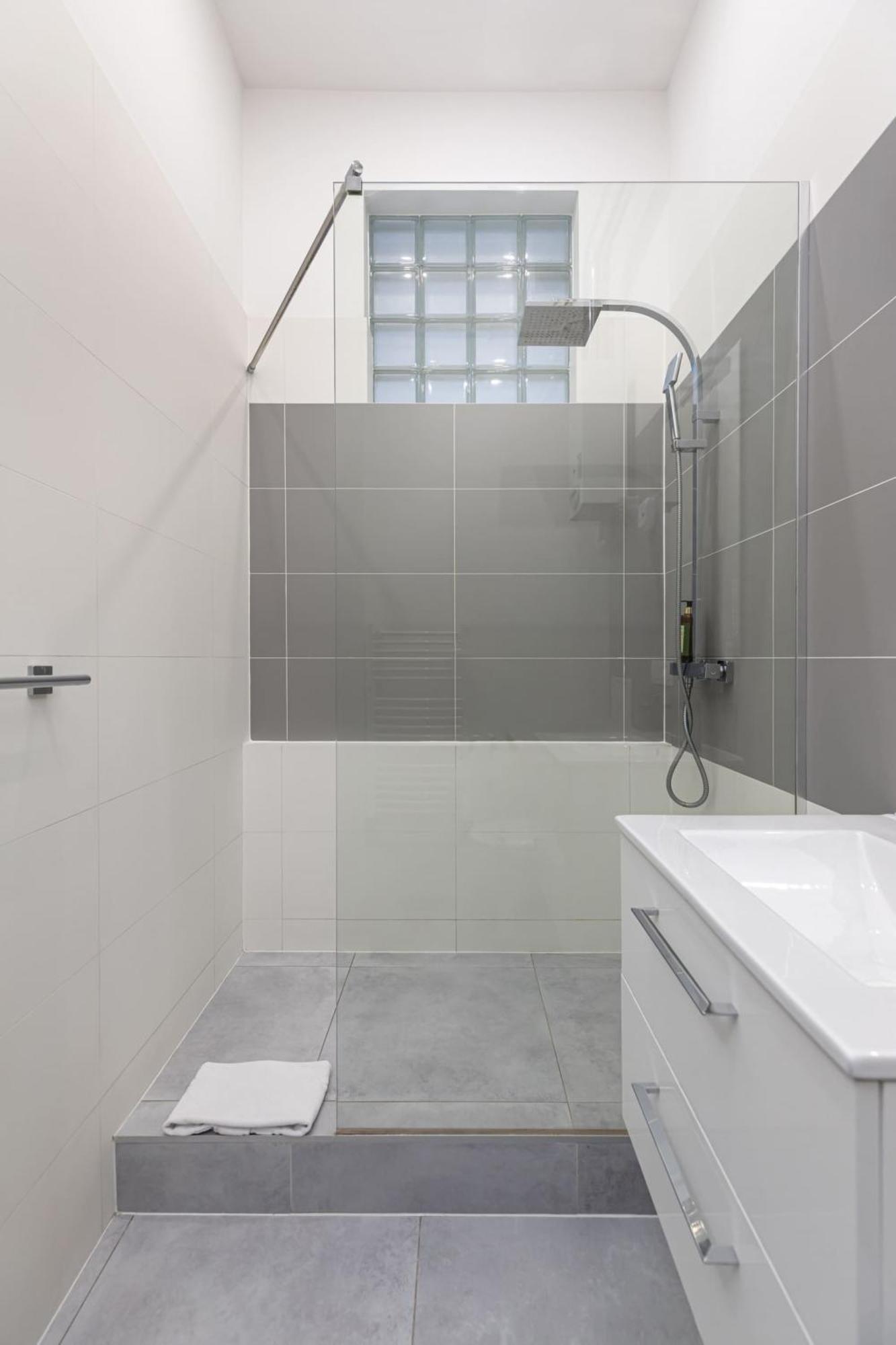 Stylish Apartment Swietojanska By Noclegi Renters Βαρσοβία Εξωτερικό φωτογραφία